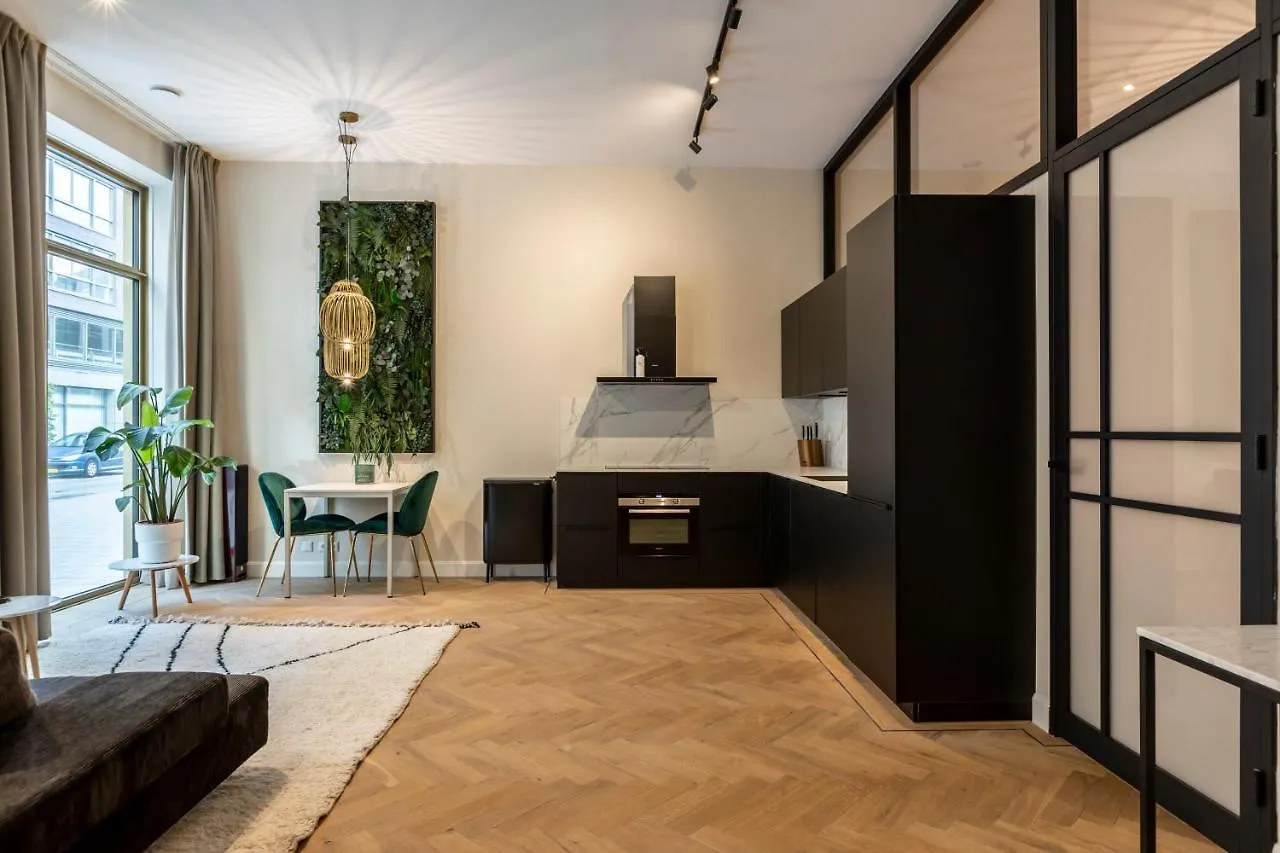 Design Apartment In Scheepvaartkwartier Rotterdam contacts